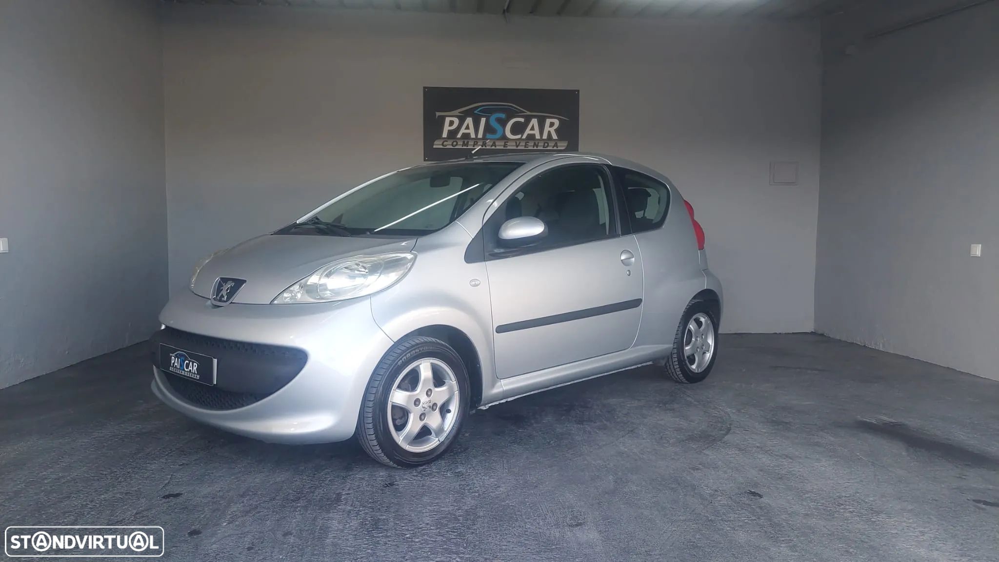 Peugeot 107 1.4 HDi Trendy - 1