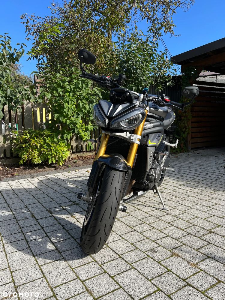 Triumph Speed Triple - 3