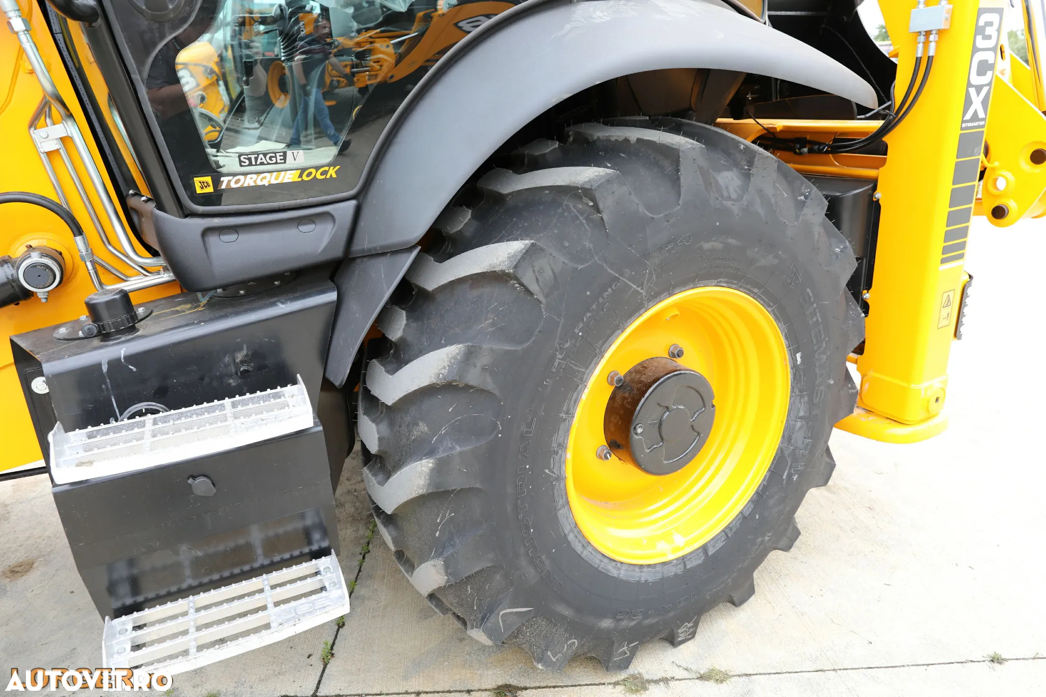 JCB 3CX 14L5WM - 14