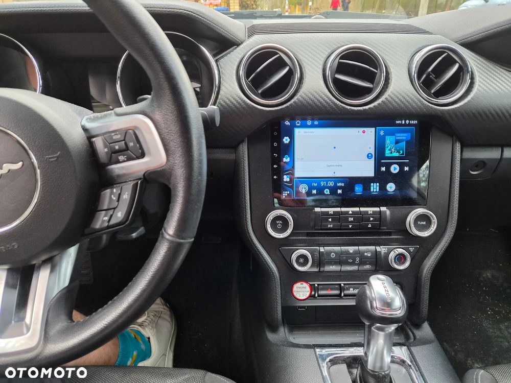 Ford Mustang 3.7 V6 - 12