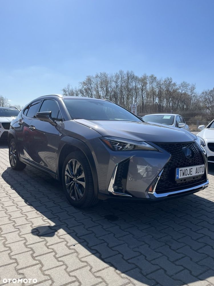 Lexus UX 250h F SPORT - 3