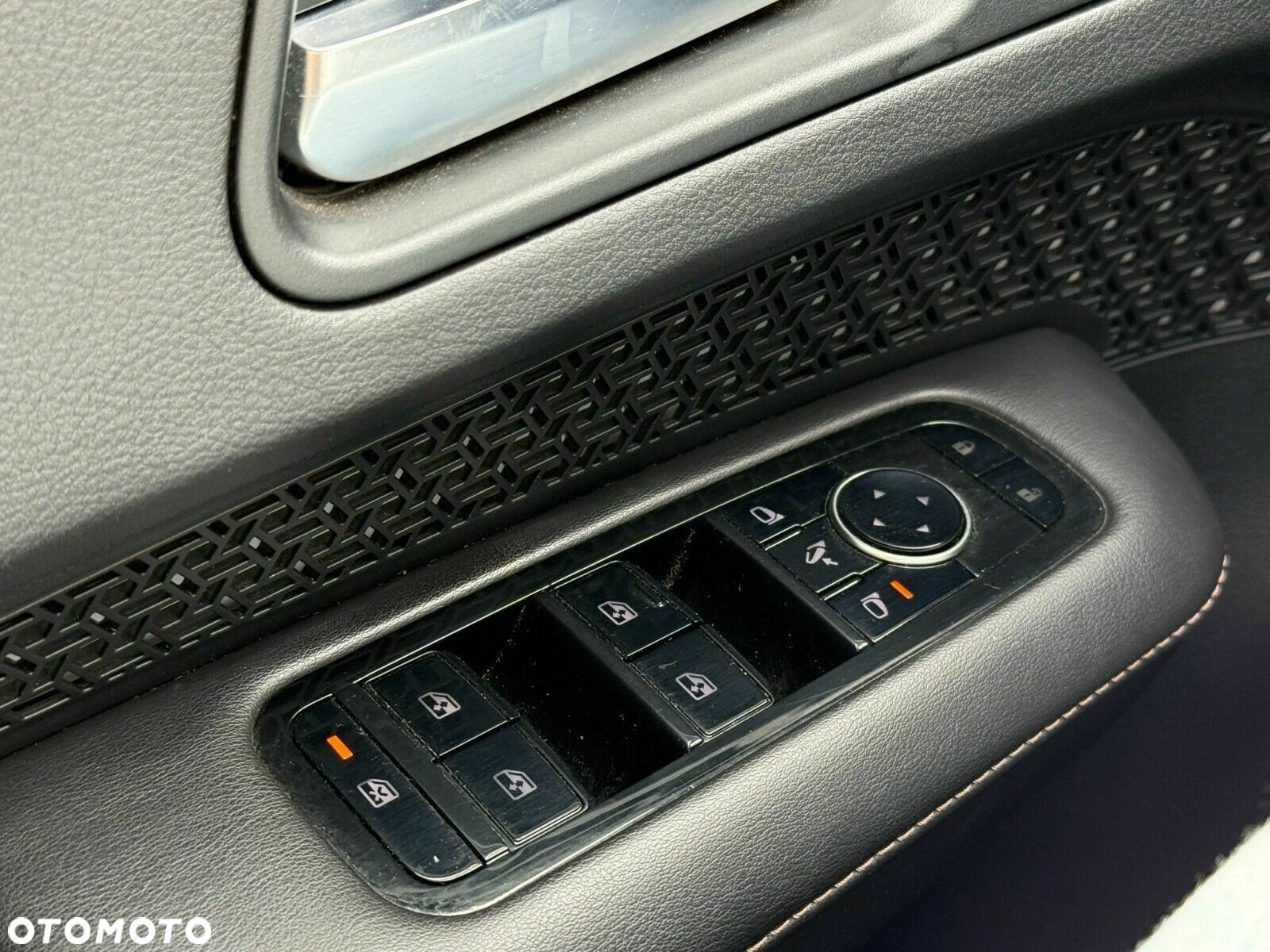 Nissan Ariya - 25