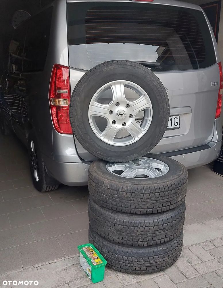 Hyundai H-1 2.5 CRDi Travel Premium - 21