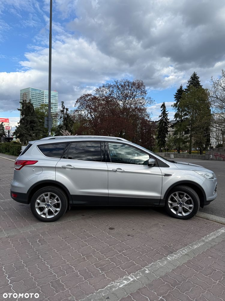 Ford Kuga 2.0 TDCi 4x4 Titanium - 3