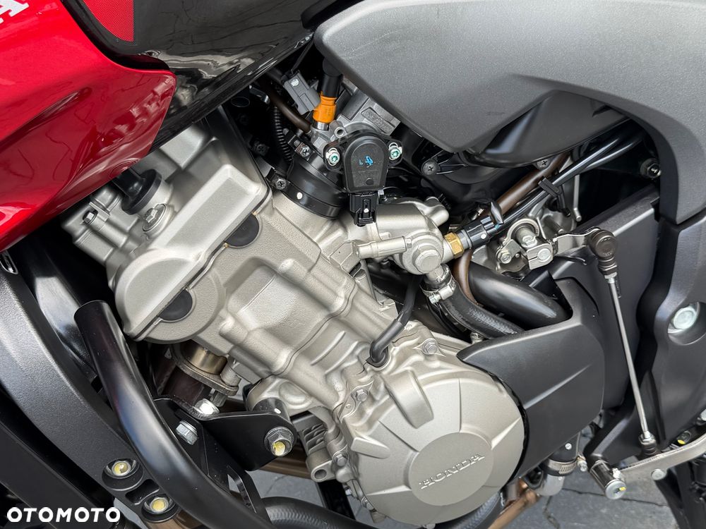 Honda CBF - 34