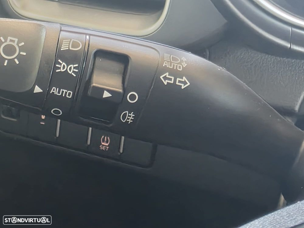 Kia XCeed 1.0 T-GDI Dynamic - 21