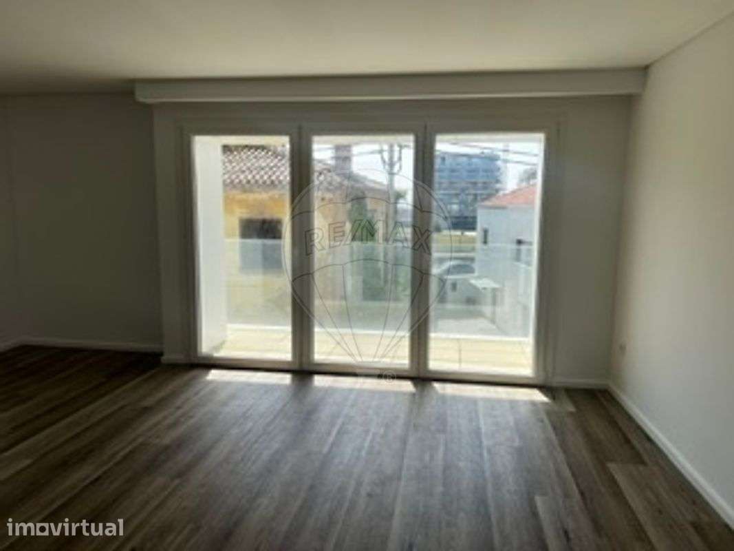 Apartamento T2 para arrendamento - Grande imagem: 3/17
