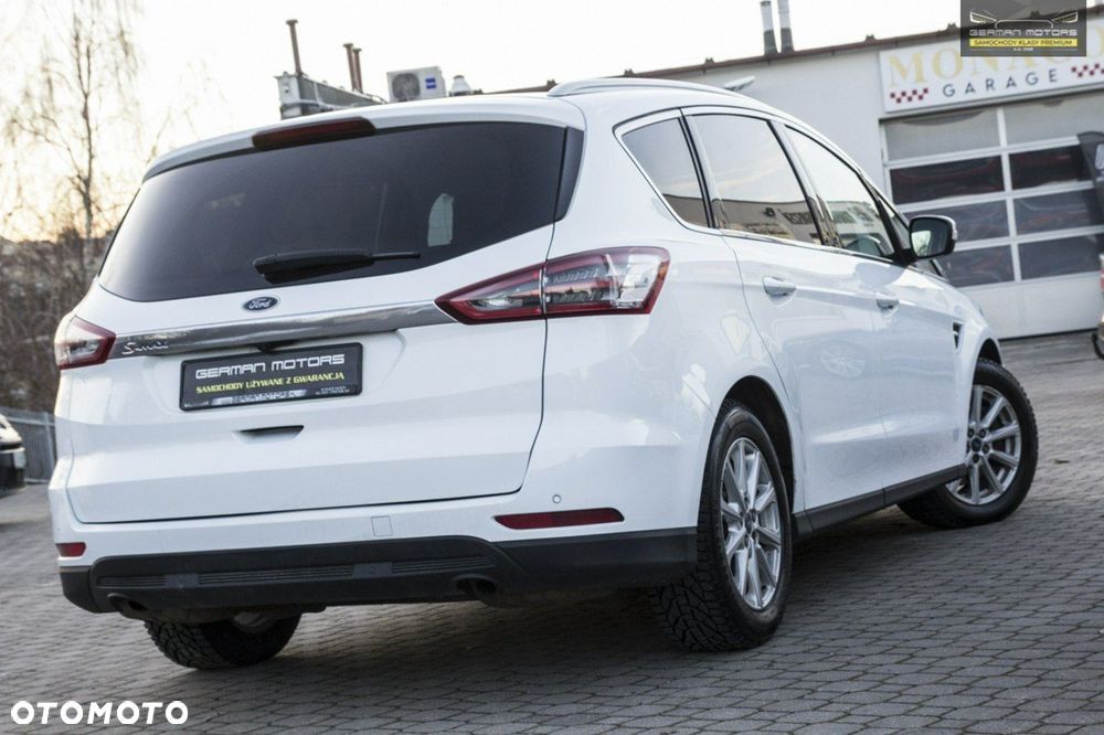 Ford S-Max - 8