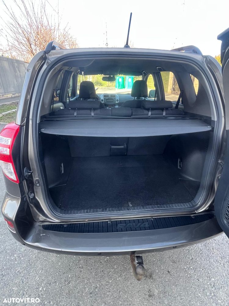 Toyota RAV4 2.2 D-4D 4x4 Travel - 7