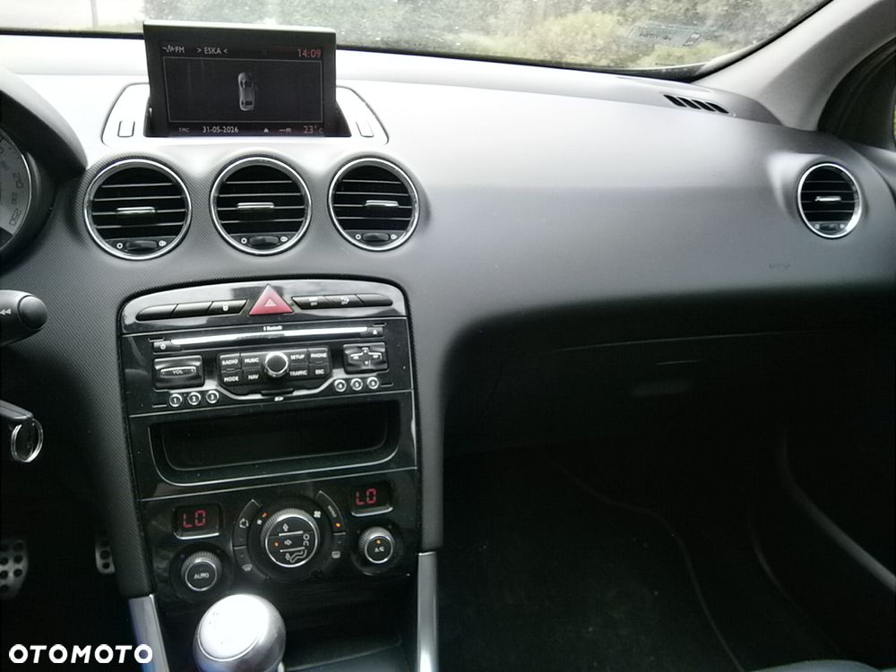 Peugeot 308 200 THP GTi - 11