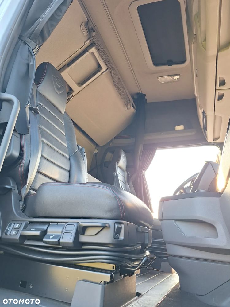 Scania V8 580 / S580 Wzorowy stan od pierwszego właściciela - 12