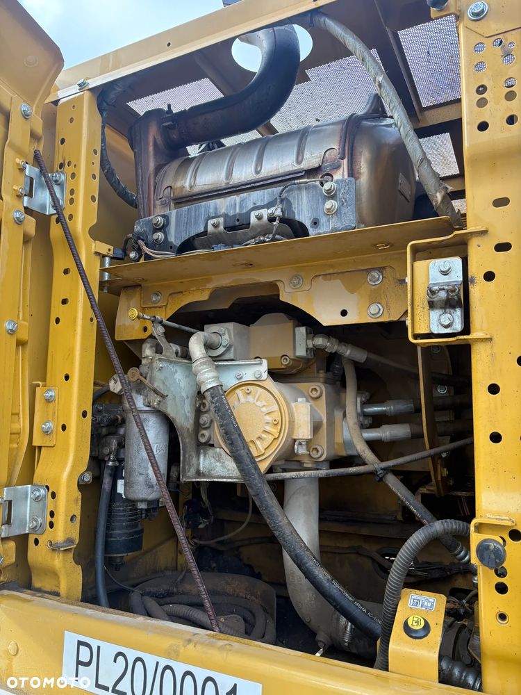 Caterpillar 330 GC - 9