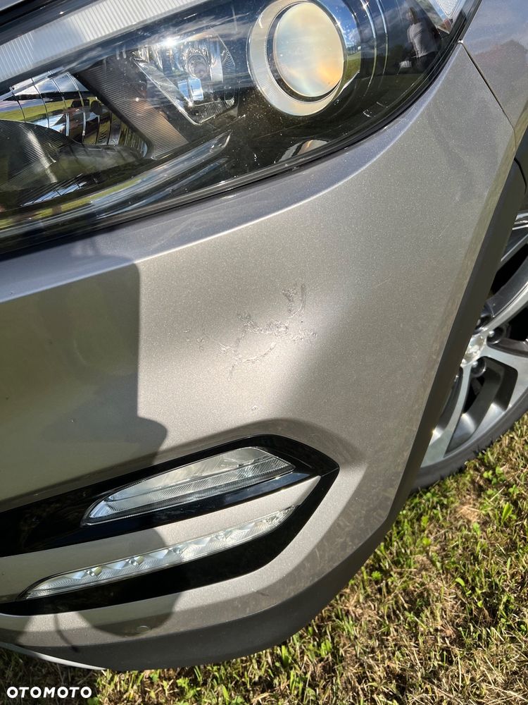 Hyundai Tucson 1.7 CRDI BlueDrive Style 2WD - 5