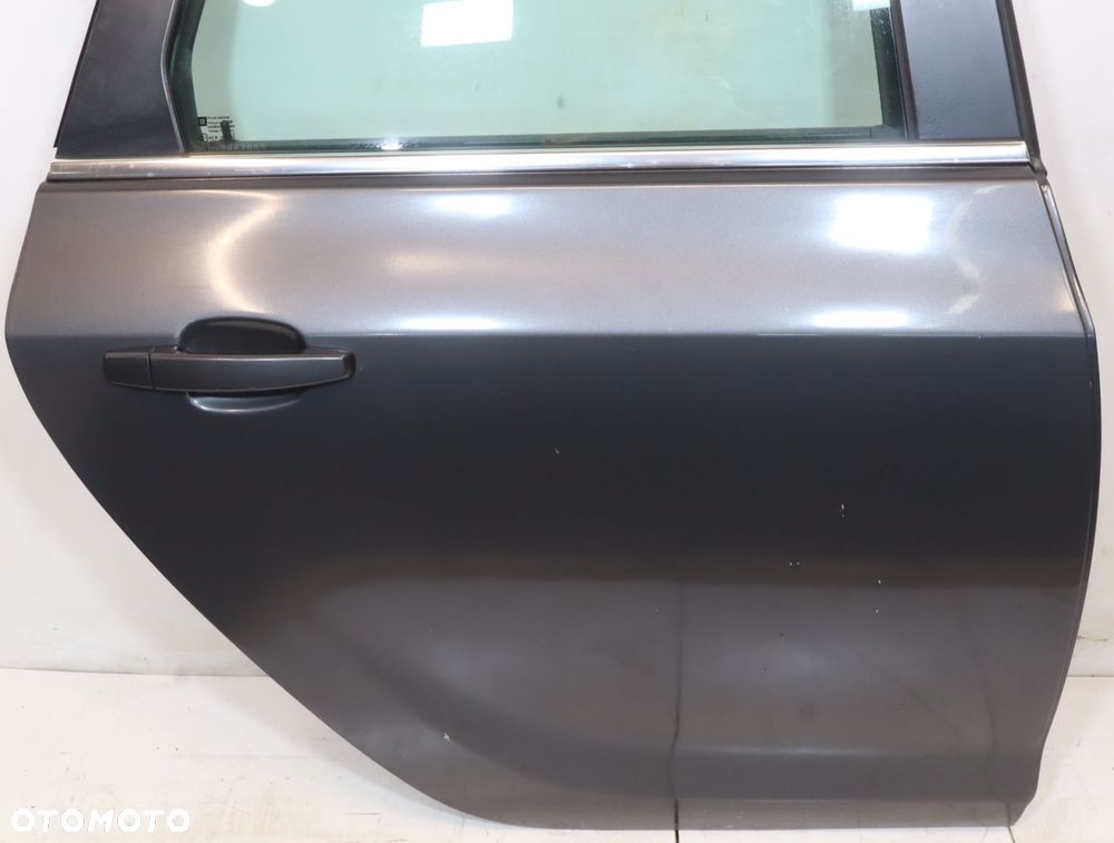 DRZWI PRAWY TYŁ OPEL ASTRA J Z177 HATCHBACK - 7