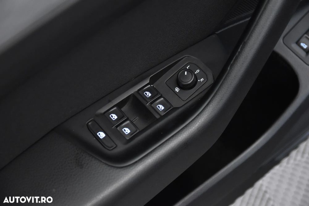 Volkswagen Passat - 15