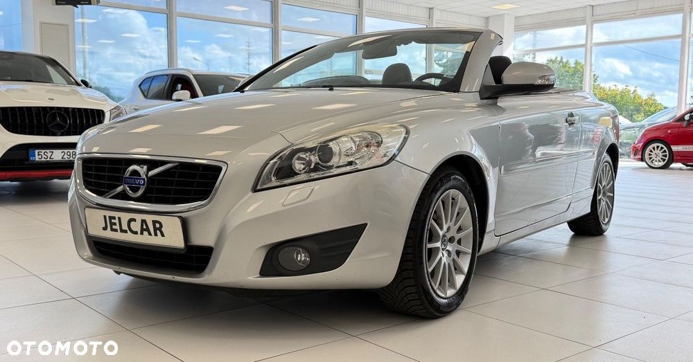 Volvo C70 2.0D Momentum - 17