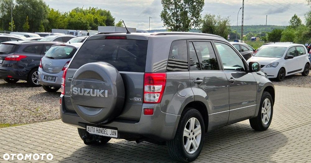 Suzuki Grand Vitara - 12