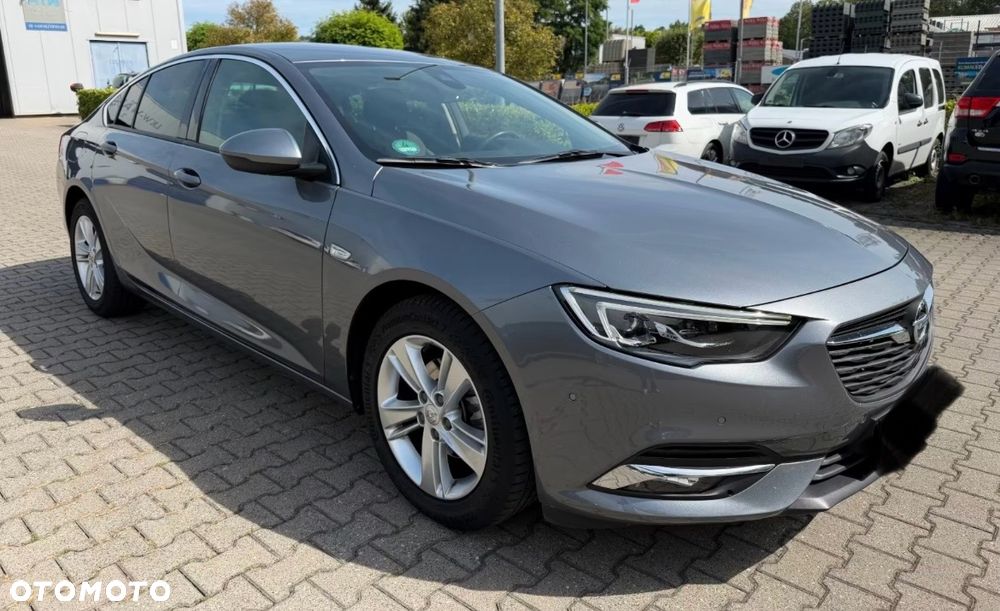 Opel Insignia 2.0 T 4x4 GSi S&S - 7