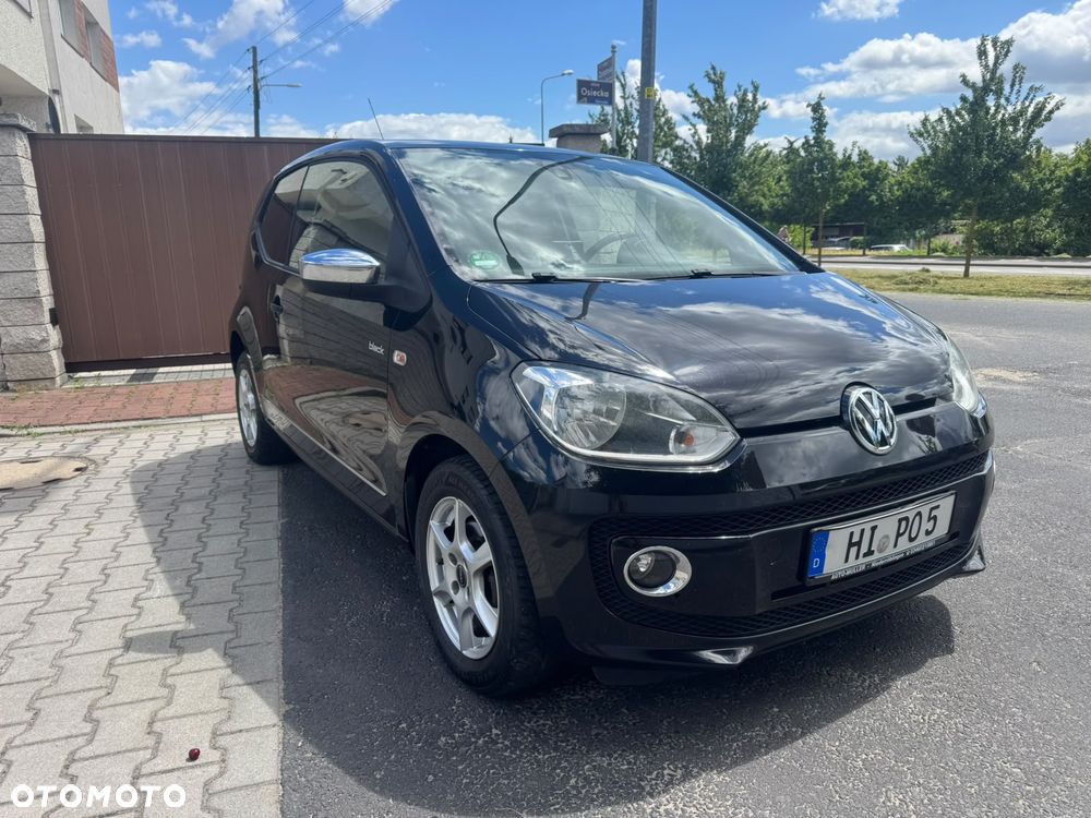 Volkswagen up! black