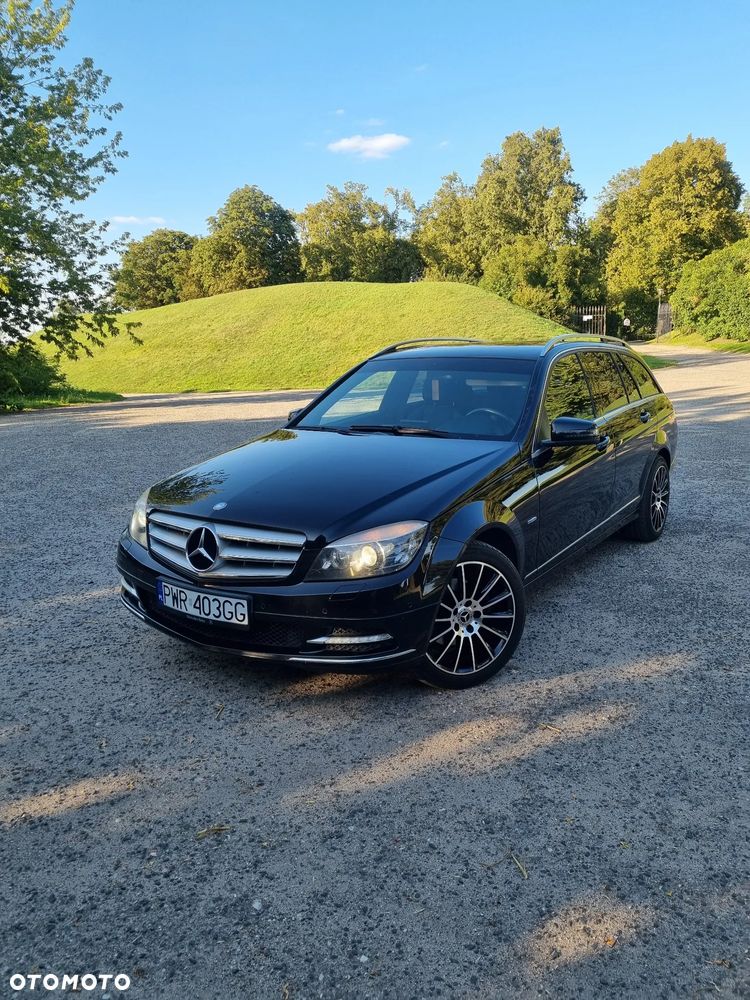 Mercedes-Benz Klasa C 220 CDI DPF Automatik BlueEFFICIENCY Avantgarde - 1