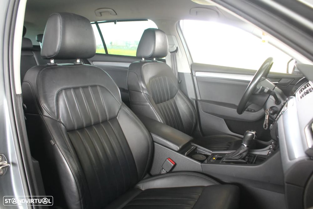 Skoda Superb Break 1.6 TDI Style DSG - 38