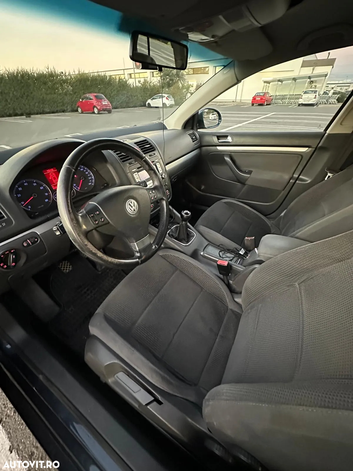Volkswagen Jetta 1.4 TSI Comfortline - 3