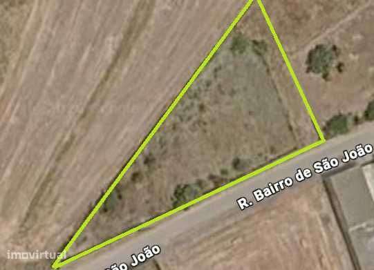 Terreno Urbano em Runa