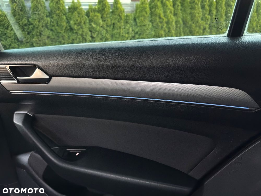 Volkswagen Passat 2.0 TDI BMT Comfortline DSG - 38