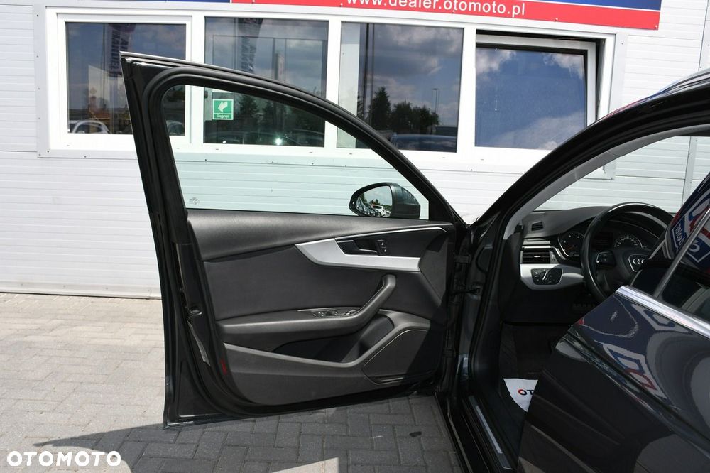 Audi A4 Avant 2.0 TDI ultra S tronic design - 34