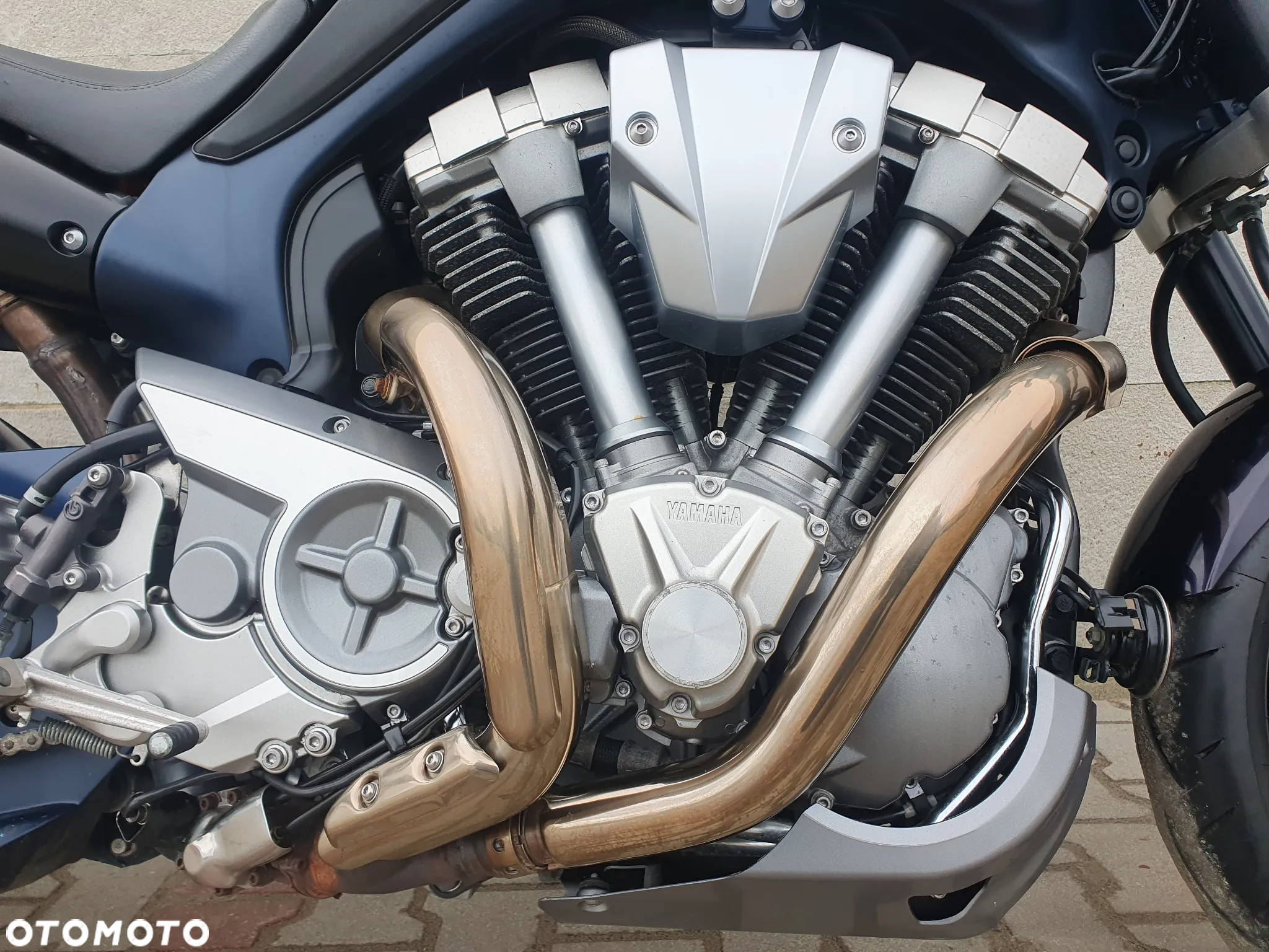 Yamaha MT - 21