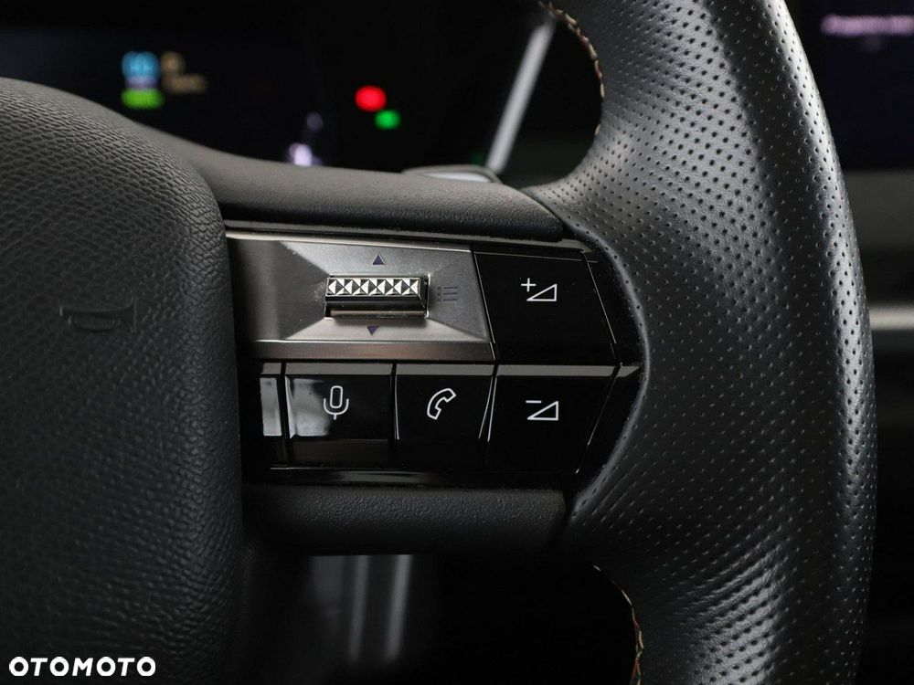 DS Automobiles DS 4 1.6 E-Tense Performance Line + - 34