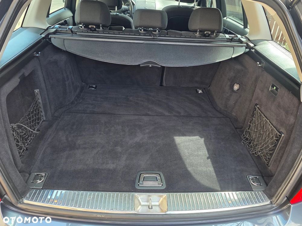 Mercedes-Benz Klasa C 200 Kompressor Elegance - 38