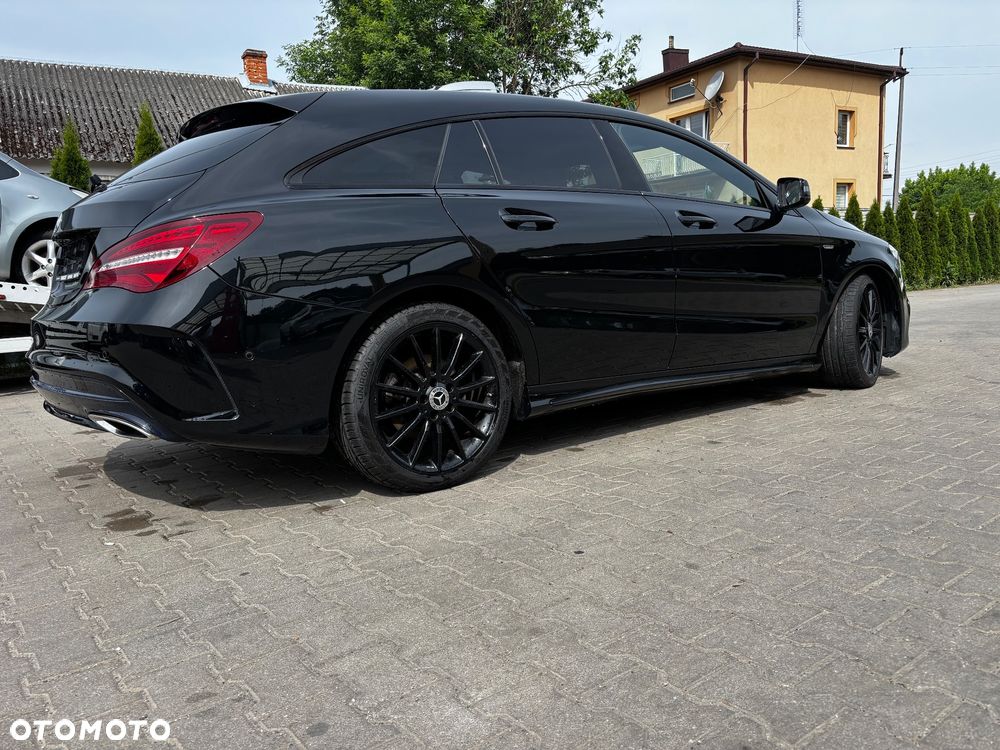 Mercedes-Benz CLA 200 (CDI) d 4-Matic AMG Line - 3
