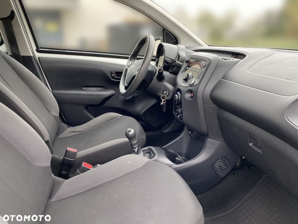 Toyota Aygo - 12