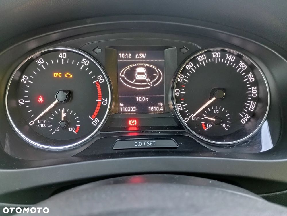 Skoda RAPID 1.2 TSI (Green tec) Ambition - 15