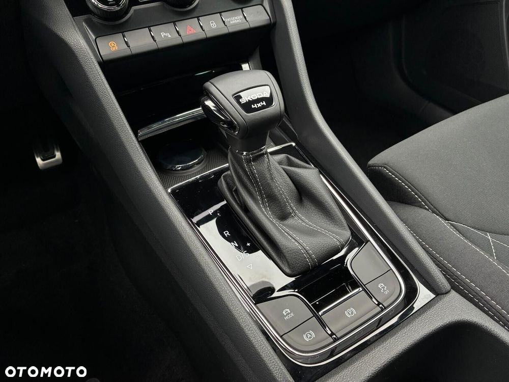 Skoda Karoq - 25