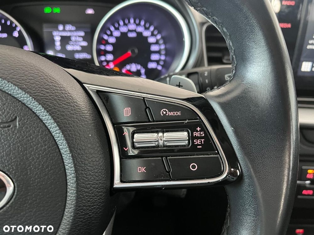 Kia Ceed 1.6 CRDi SCR M DCT - 22