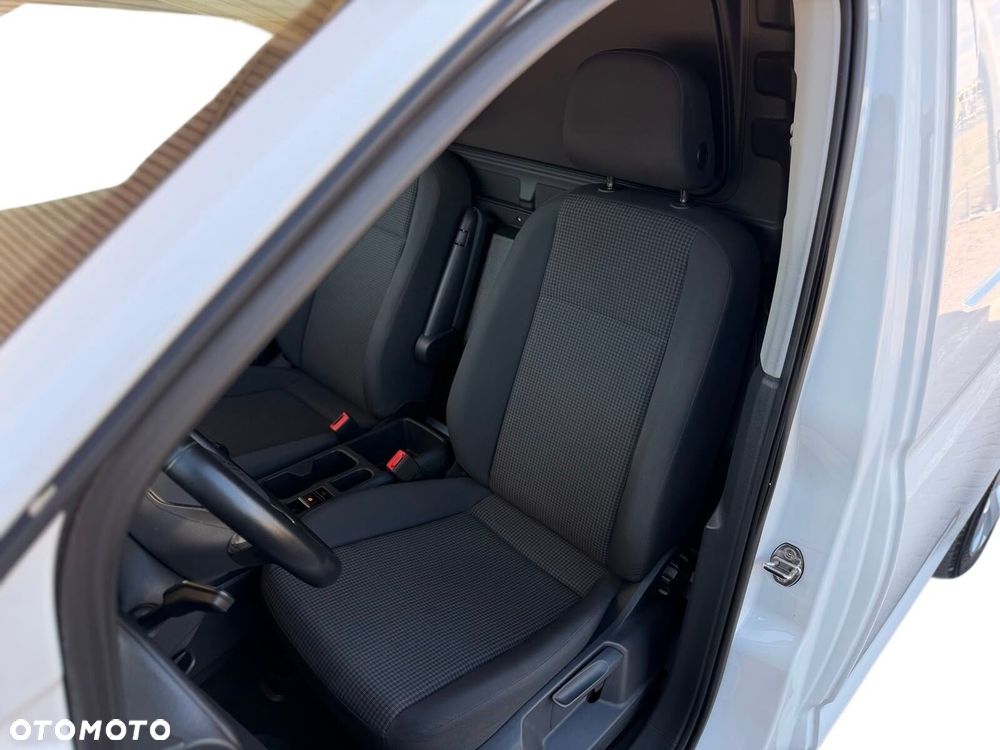 Volkswagen Caddy - 19
