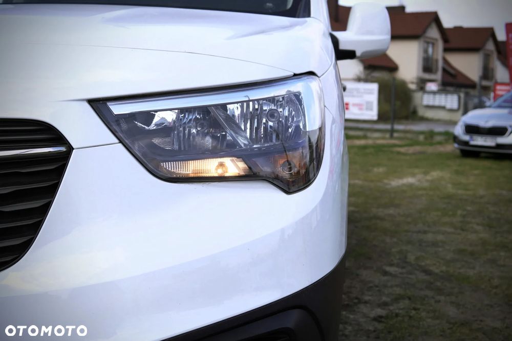 Opel Combo Van 1.2 Enjoy 110KM 4d Long - 13