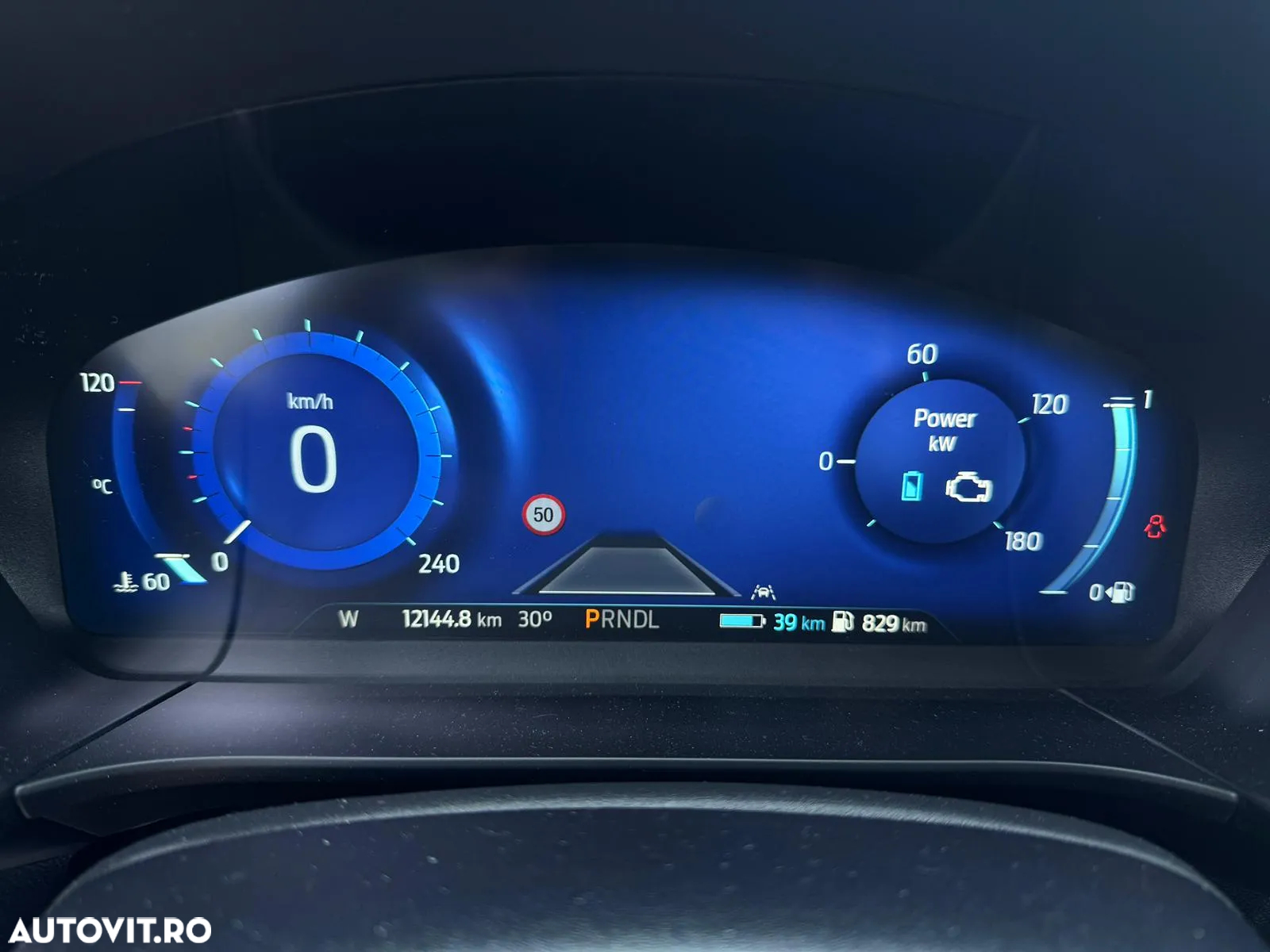 Ford Kuga 2.5 Duratec PHEV ST Line X - 9
