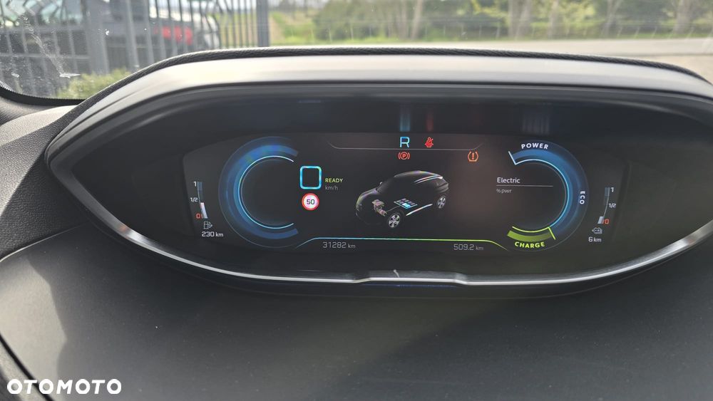 Peugeot 3008 1.6 PureTech Hybrid PHEV Allure Pack S&S EAT8 - 13