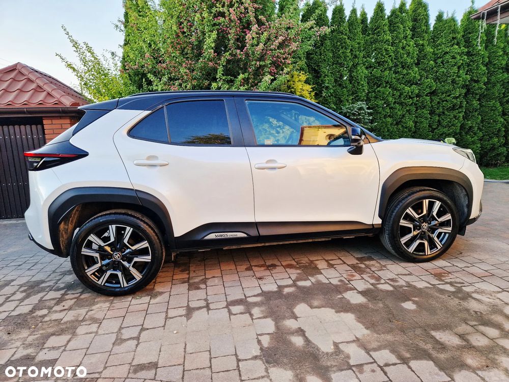 Toyota Yaris Cross Hybrid 1.5 Premiere Edition AWD - 8