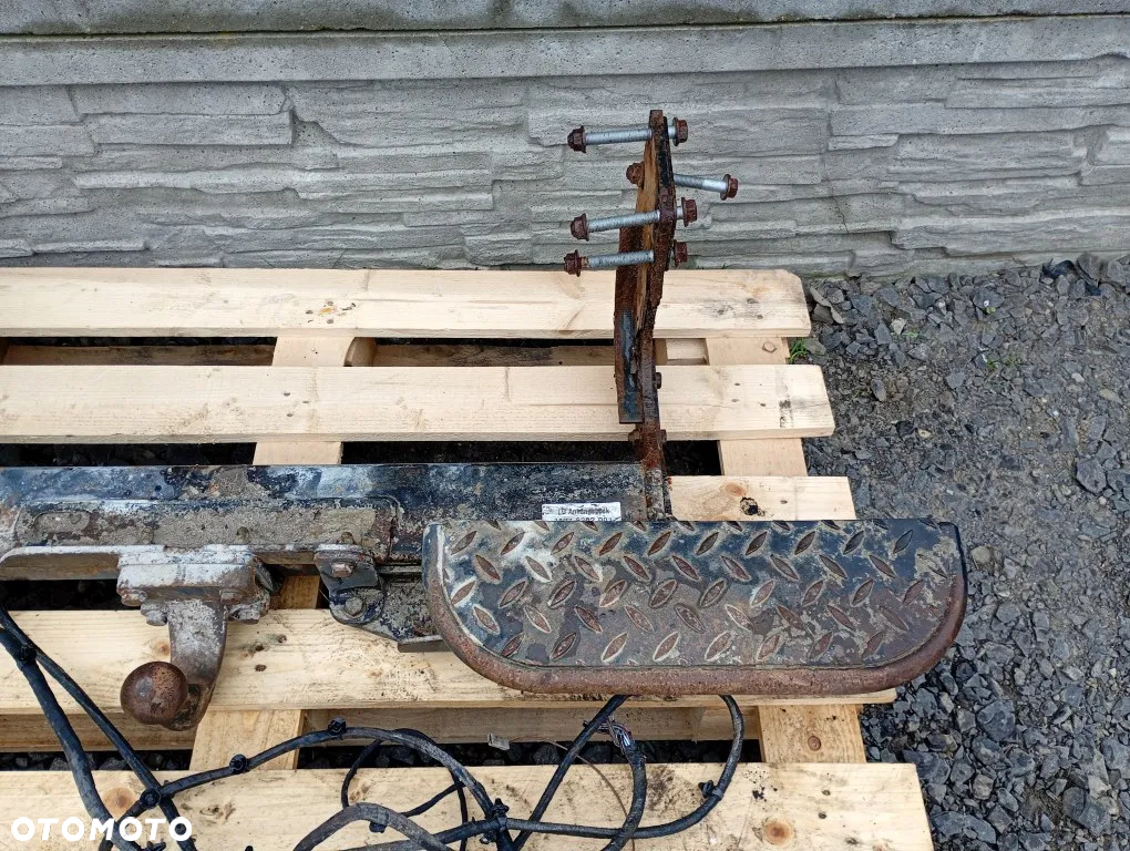 Hak Holowniczy z Stopniem Podestem Wiązka Śruby Vw Crafter Mercedes Sprinter 906 2006-2017 A9065200831 - 3