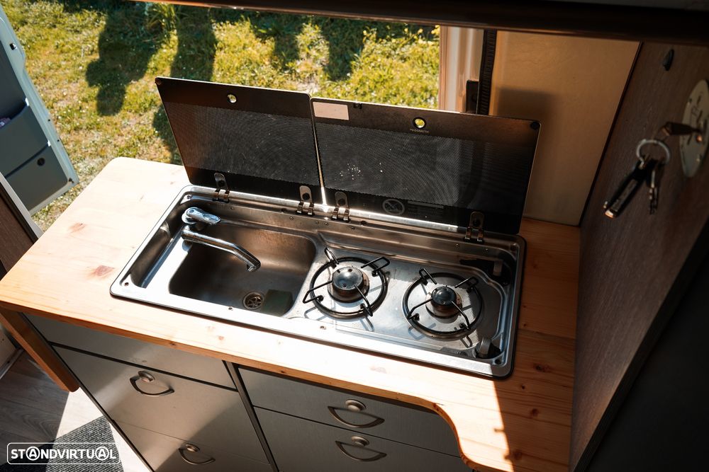 VW Crafter Campervan - 10