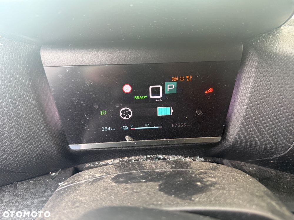 Citroën C4 EV136 50kWh Max - 14