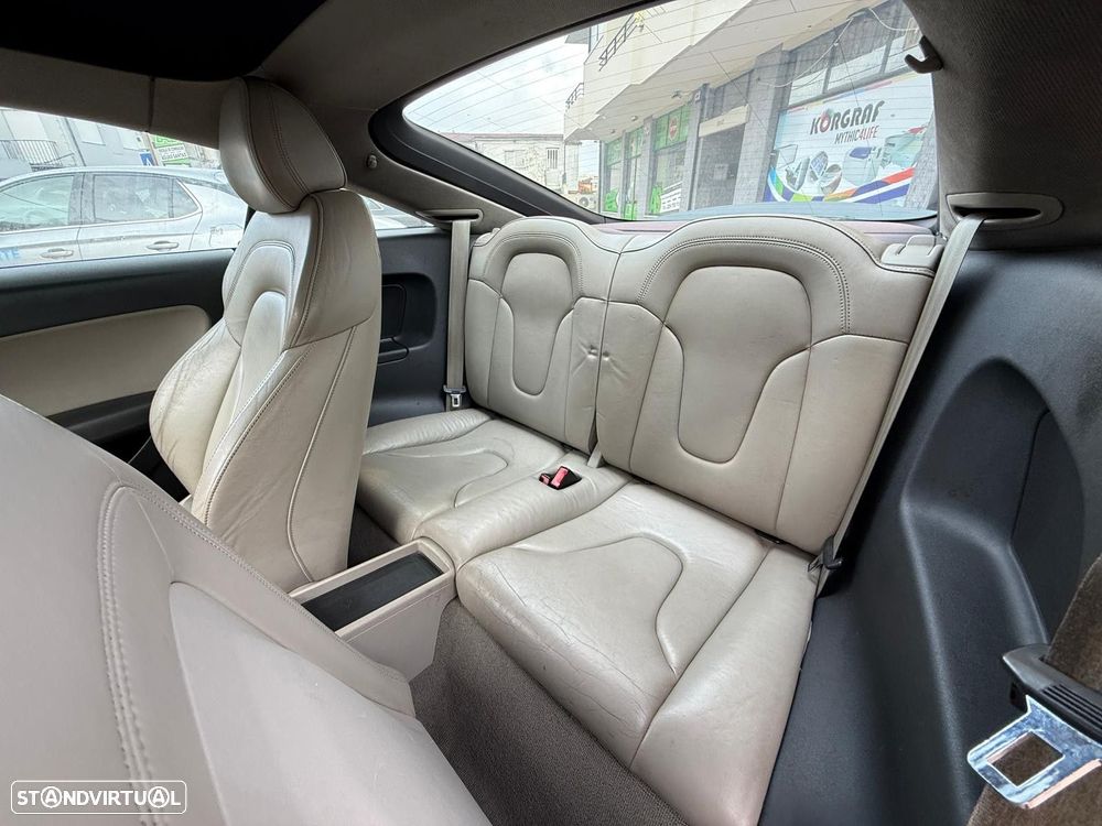 Audi TT Coupé 2.0 TDI quattro S-line - 20