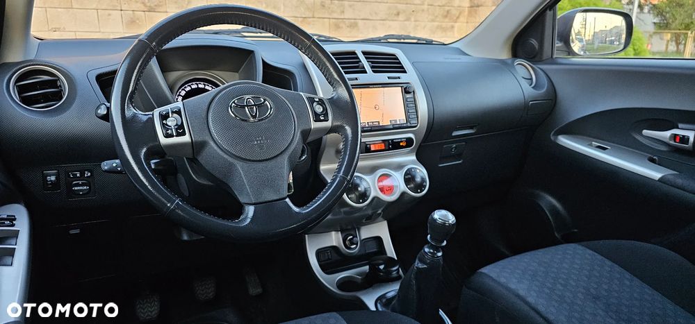 Toyota Urban Cruiser 1.4 D-4D Luna - 6