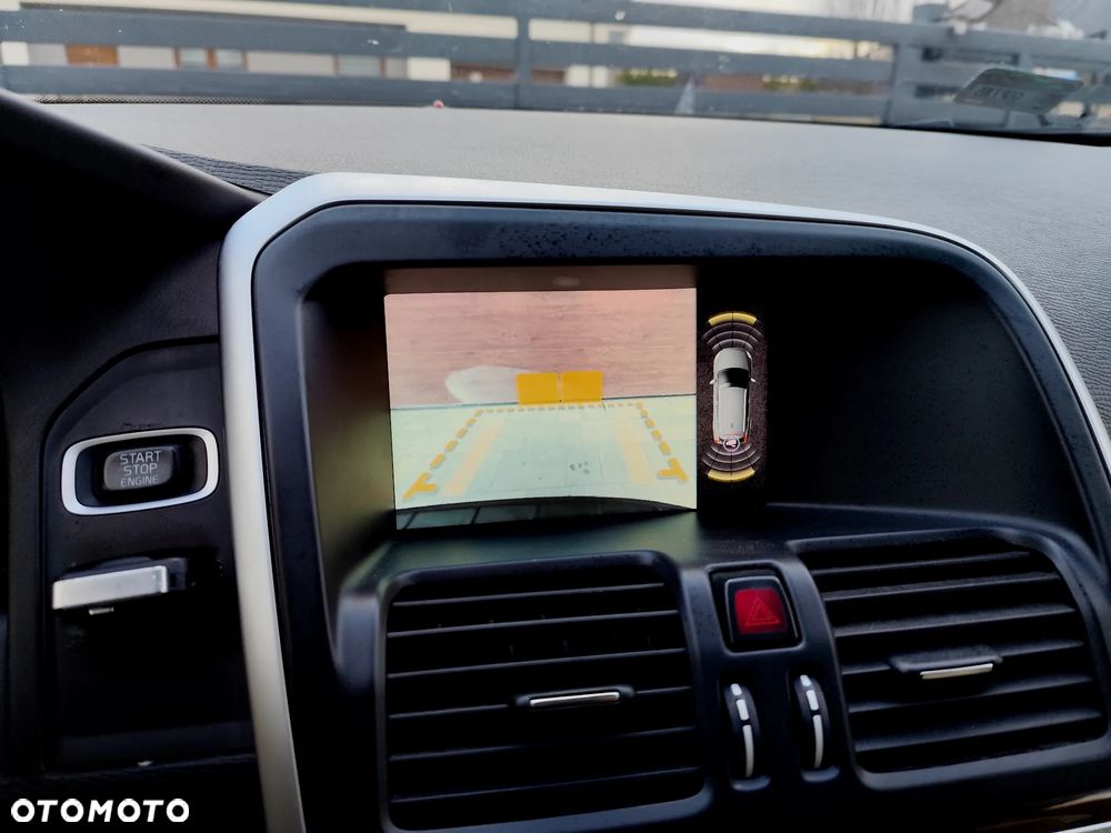 Volvo XC 60 D5 AWD Summum - 27