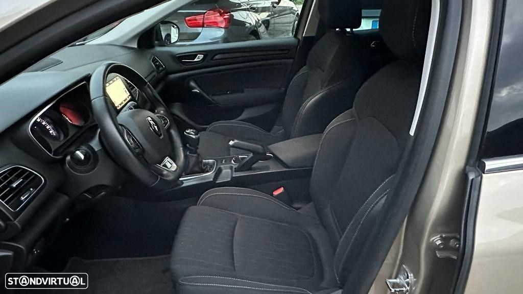 Renault Mégane Sport Tourer 1.5 dCi Limited - 12