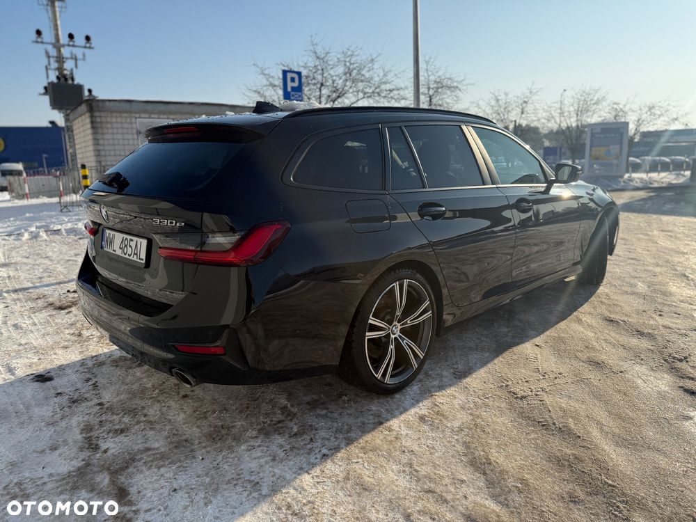 BMW Seria 3 330e Sport Line sport - 6
